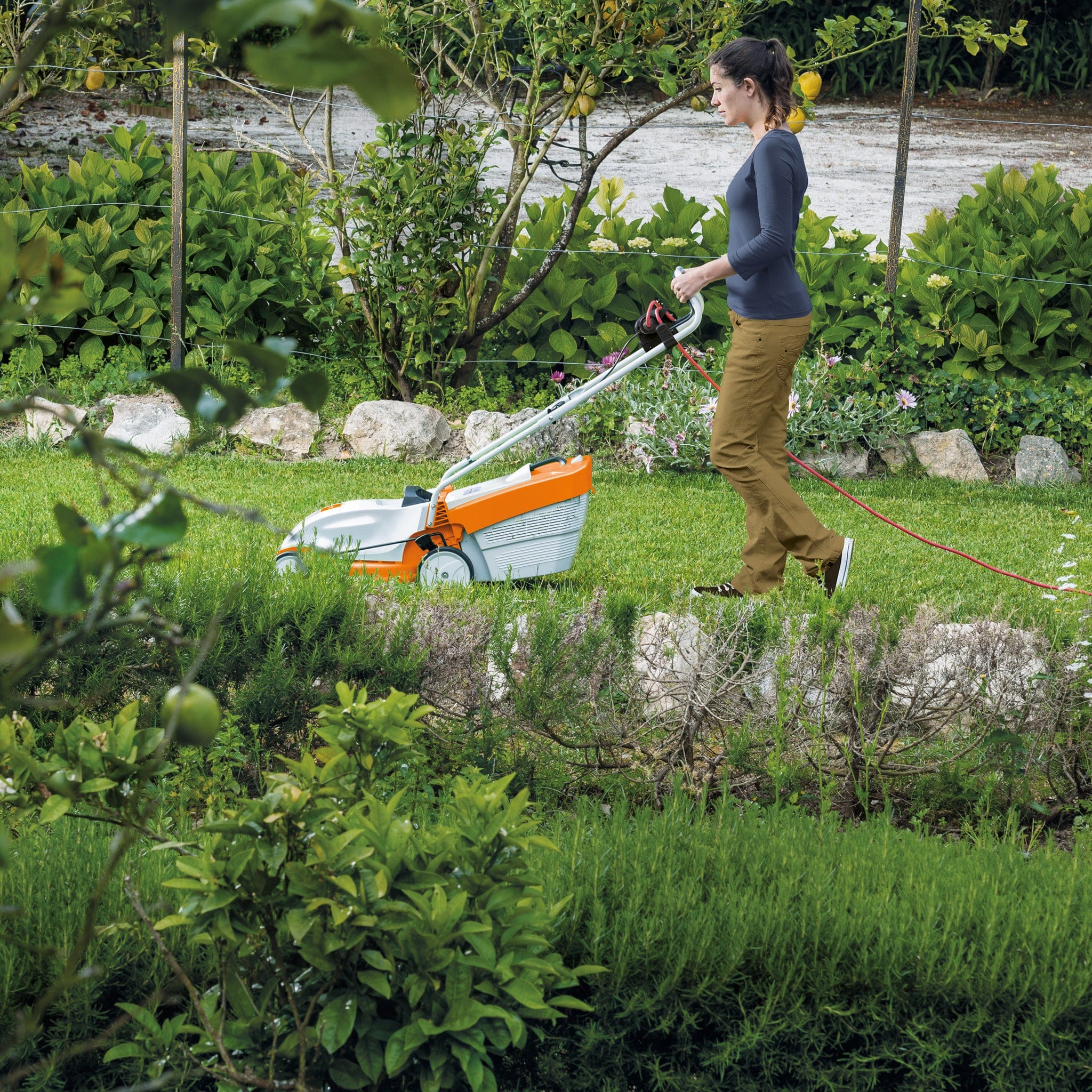 stihl rme 235.0 electric lawn mower available at Taylormade Garden Machinery specialists and servicing