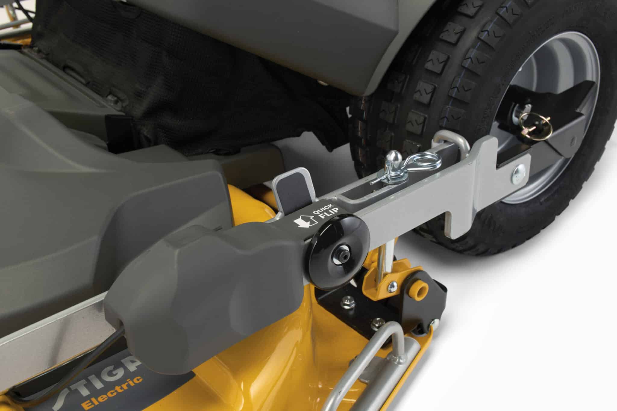 Stiga Park 500 W - Combi 100 Q Plus Ride On Lawn Mower, available Taylormade Garden Machinery
