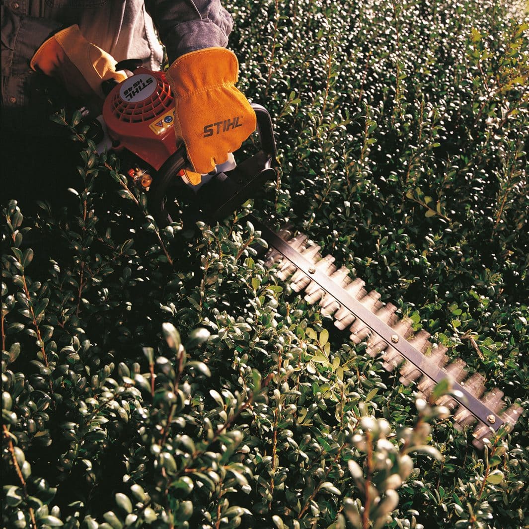 Stihl HS 45 24'' Petrol Hedge Trimmer, available Taylormade Garden Machinery