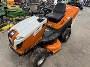 (Used) STIHL RT 6112 ZL Ride-On-Mower
